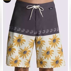 VANS Daily Halfsies Mens 19'' Boardshorts NWT